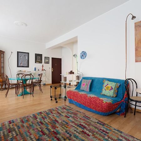 Milan-Linate Apartment With Balcony Eksteriør billede